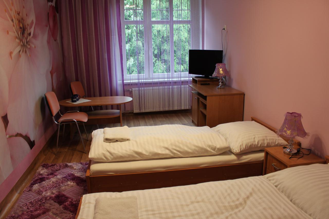 Palac Ogrodowa Tarnowskie Góry Kültér fotó