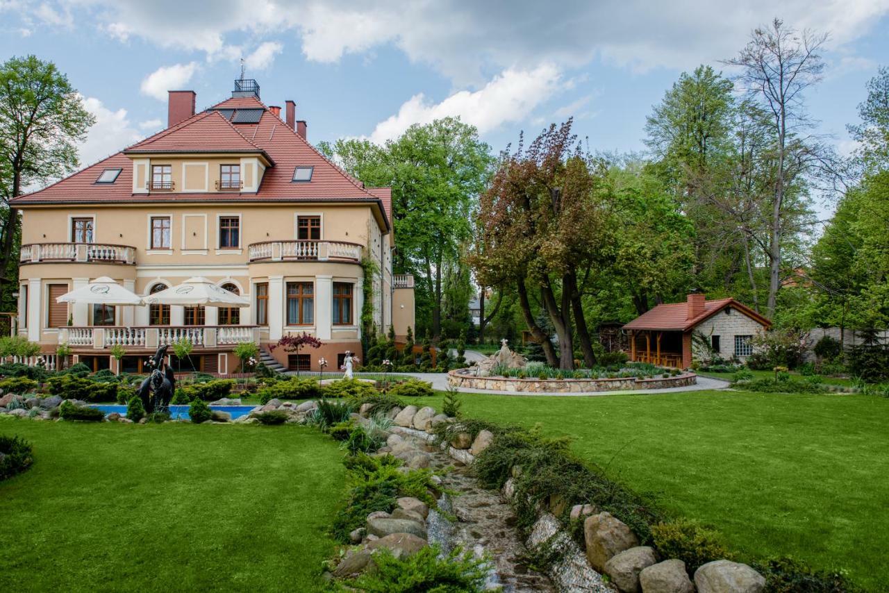 Palac Ogrodowa Tarnowskie Góry Kültér fotó